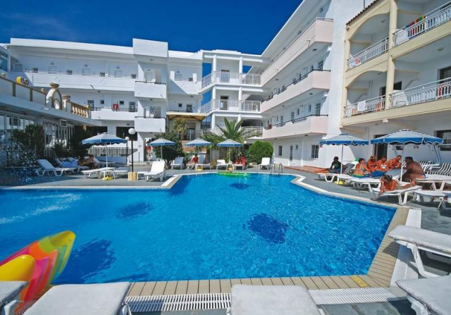 Sejur in Rhodos: 415 euro cazare 7 nopti cu demi pensiune+ transport avion+ toate taxele