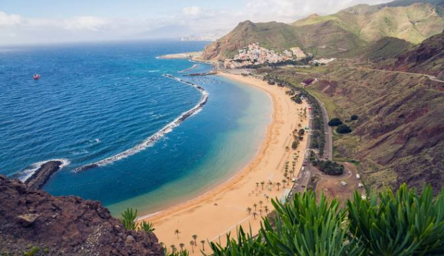 OFERTA SPANIA-TENERIFE CU PLECARE DIN BUDAPESTA(CC)