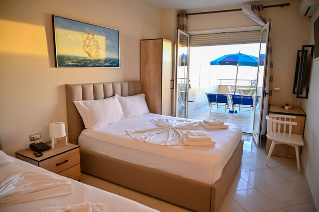 24.06 Last minute Albania pachet 7 nopti cu zbor direct din Bucuresti , 268 € , taxe incluse