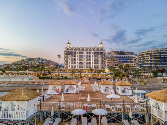 Sejur in Antalya: 600 euro cazare 7 nopti cu Ultra All inclusive+ transport avion+ toate taxele