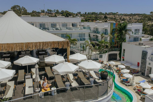 Sejur in Ayia Napa /Cipru:675 euro cazare 7 nopti cu demipensiune+ transport avion+ toate taxele