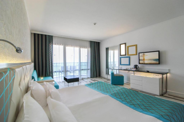 46% reducere la Grifid Sentido Marea cu ULTRA all inclusive