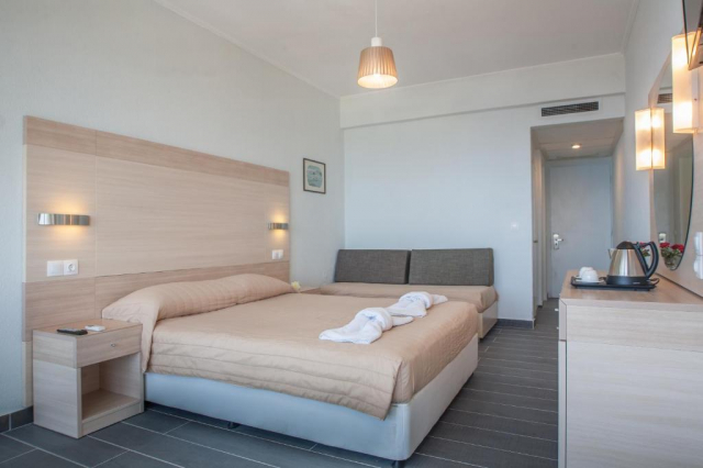 Sejur in Corfu: 575 euro cazare 7 nopti cu All inclusive+ transport avion+ toate taxele