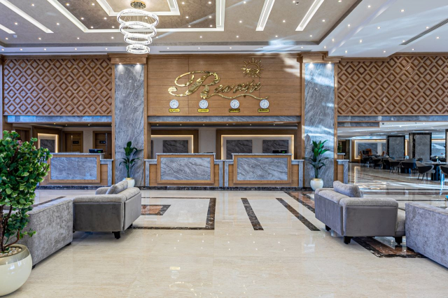 Sejur in Hurghada: 540 euro cazare 7 nopti cu Ultra All inclusive+ transport avion+ toate taxele 