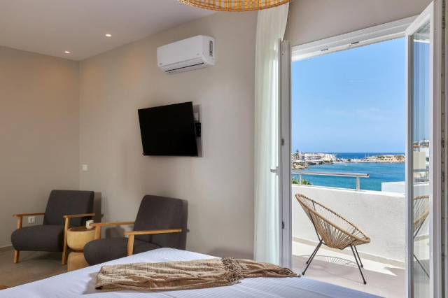 15.07 Last minute Creta cu zbor direct din Bucuresti 390 € , 7 nopti ,taxe incluse