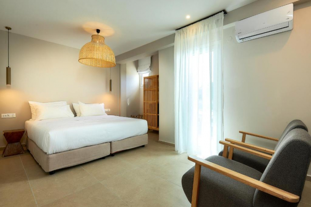 15.07 Last minute Creta cu zbor direct din Bucuresti 390 € , 7 nopti ,taxe incluse