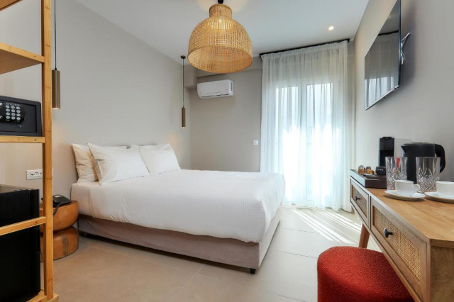 15.07 Last minute Creta cu zbor direct din Bucuresti 390 € , 7 nopti ,taxe incluse