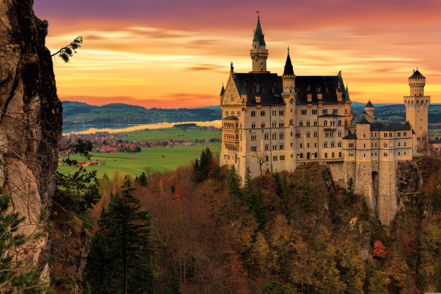 🏰 OFERTĂ CITY BREAK MÜNCHEN + NEUSCHWANSTEIN &amp; LINDERHOF – PLECARE DIN CLUJ (AM)