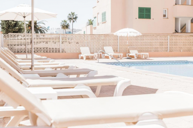 ULTRA LAST MINUTE PALMA DE MALLORCA GOLF BEACH  ZBOR DIRECT DIN OTOPENI CU TAXE INCLUSE