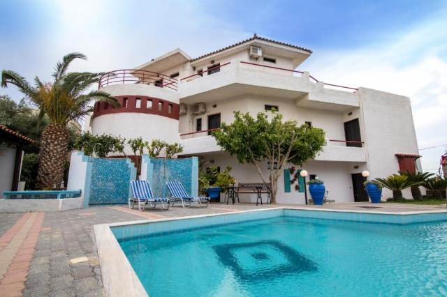 ULTRA LAST MINUTE INSULA CRETA IRILENA  3*** ZBOR CHARTER SIBIU CU TAXE INCLUSE
