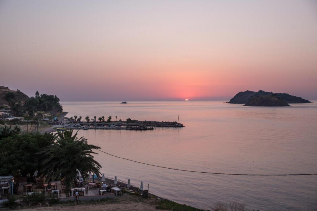 Last Minute / Smart Villa in Lesbos - plecare in 18.07 din Cluj Napoca