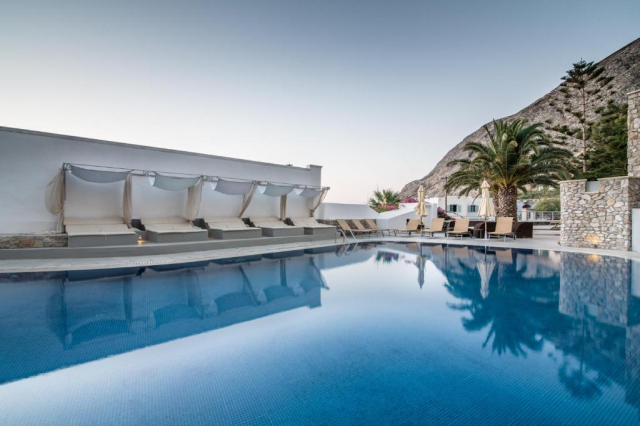 Last Minute Santorini / Antinea Suites Spa Hotel 4* - plecare in 17.07 din Bucuresti