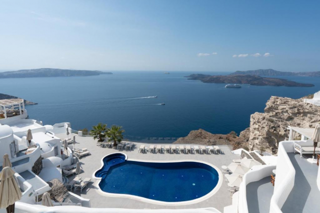 Last Minute Santorini / Volcano View Hotel Santorini 5* - plecare in 17.07 din Bucuresti