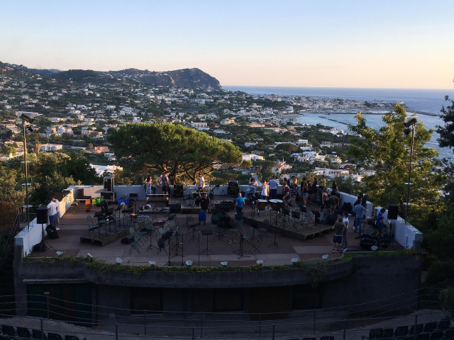 🔥OFERTĂ ISCHIA | 7 NOPȚI 🌴 Plecare din Cluj-Napoca ✈️ (AS)