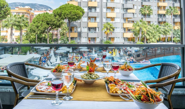Sejur in Antalya: 525 euro cazare 7 nopti cu Ultra All inclusive+ transport avion+ toate taxele