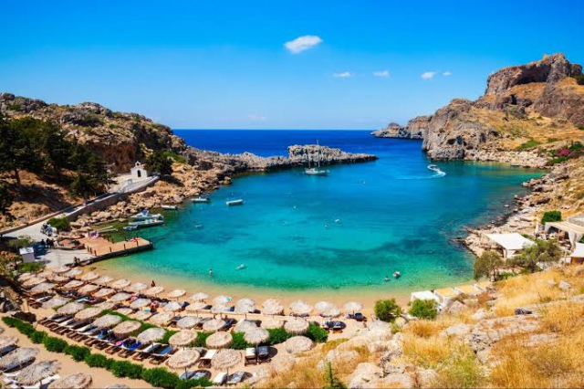 Ultimele locuri!!!Sejur la plaja in Rhodos la doar 765 euro,avion din Bucuresti!!! WHITE OLIVE PREMIUM LINDOS