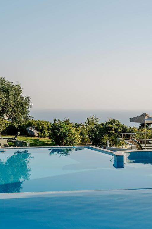 15.07 Last minute Creta, 389 € ,  7 nopti cu zbor direct din Sibiu, taxe incluse