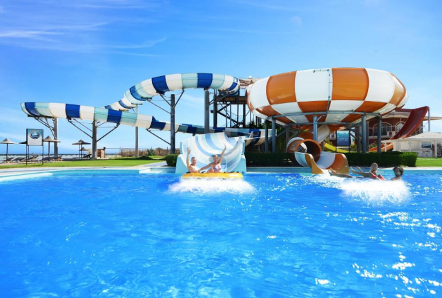 Sejur in Hurghada: 650 euro cazare 7 nopti cu All inclusive+ transport avion+ toate taxele 