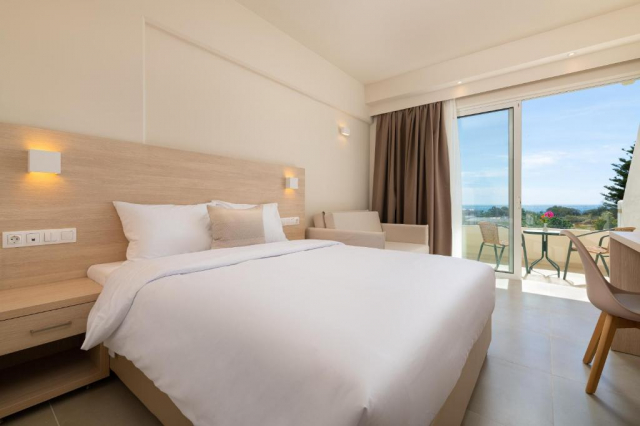 ULTIMELE LOCURI RODOS, AVION DIN BUCURESTI, LA HOTEL AFANDOU BAY VILLAGE 4*, LA TARIFUL DE 735 EURO/PERSOANA, ALL INCLUSIVE!