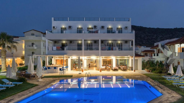 ULTRA LAST MINUTE INSULA CRETA ZBOR CHARTER IASI/CLUJ NAPOCA/SIBIU/OTOPENI CU TAXE INCLUSE