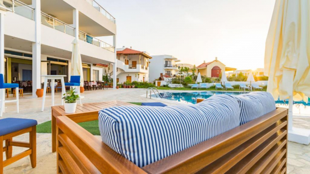 ULTRA LAST MINUTE INSULA CRETA ZBOR CHARTER IASI/CLUJ NAPOCA/SIBIU/OTOPENI CU TAXE INCLUSE