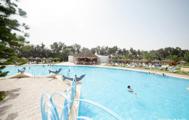 ULTIMELE LOCURI IN TUNISIA 4**** ALL INCLUSIVE LIBERTY ZBOR CHARTER DIN OTOPENI/SIBIU/IASI ORADEA CU TAXE INCLUSE