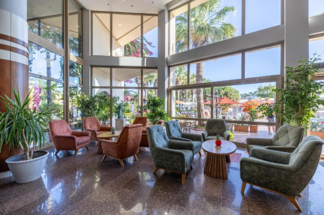 ULTIMELE CAMERE ANTALYA, LA HOTEL VONRESORT GOLDEN BEACH 5*, LA TARIFUL DE 995 EURO/PERSOANA, UAI!