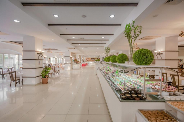 ULTIMELE LOCURI ANTALYA, AVION DIN BUCURESTI, LA HOTEL SURAL RESORT 5*, LA TARIFUL DE 850 EURO/PERSOANA, AI!