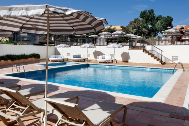 ULTRA LAST MINUTE PALMA 4**** ALUA LINDA ZBOR CHARTER DIN OTOPENI CU TAXE INCLUSE