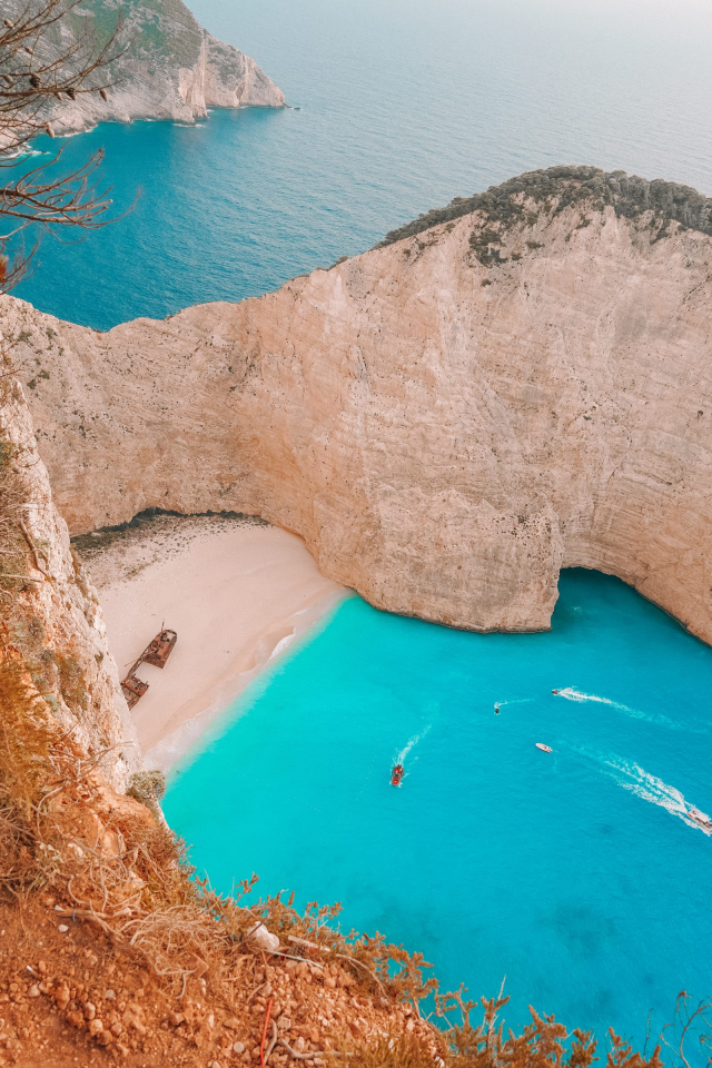 Sejur la plaja in Zakynthos la doar 1011 euro,avion din Bucuresti!!! WHITE OLIVE ELITE LAGANAS 5*