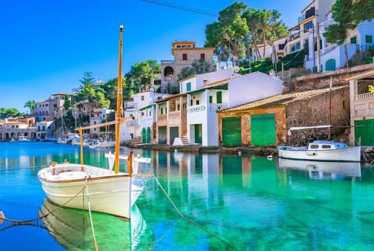 Sejur la plaja in Mallorca la doar 1333 euro,avion din Bucuresti!!!  SOL PALMANOVA 4* all inclusive