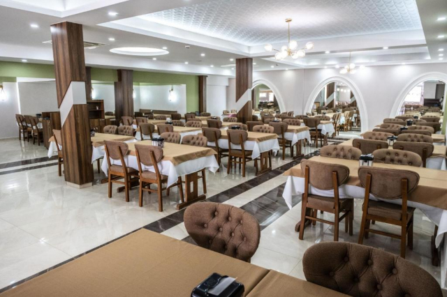 23.07 Last minute pachet 7 nopti Antalya cu zbor direct din Bucuresti 375 €  , 4**** cu all inclusive