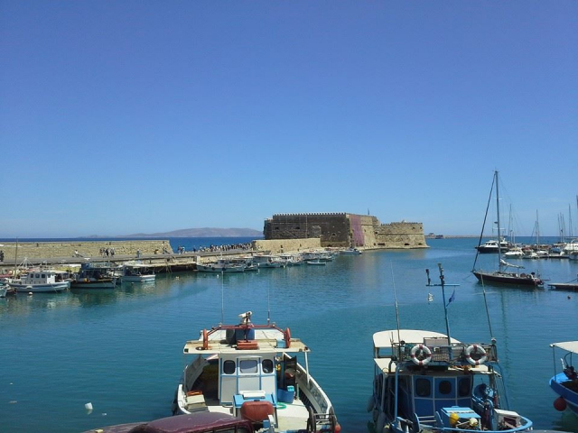  01.08 Zbor Bucuresti, CRETA, Anissaras Cretan Garden 480 EURO, 7 nopti, mic dejun , taxe aeroport transfer incluse 
