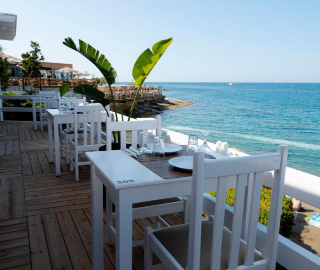 Sejur in Creta: 725 euro cazare 7 nopti cu All inclusive+ transport avion+ toate taxele