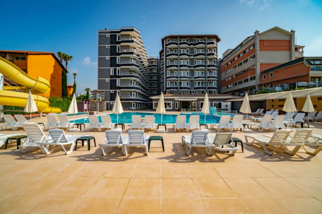 ULTRA LAST MINUTE ANTALYA 4**** ALL INCLUSIVE CLOVER BEACH ZBOR DIN CLUJ NAPOCA CU TAXE INCLUSE