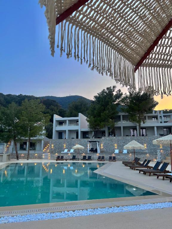 Last Minute Lesbos (Grecia) / Mythical Coast Wellness Retreat 5* - plecare in 08.08 din Bucuresti