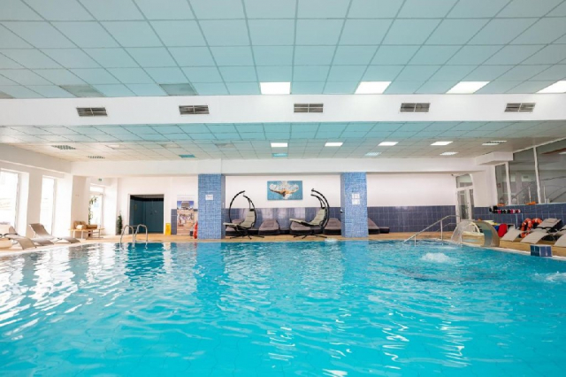 SUPER OFERTA COVASNA, 2 NOPTI CAZARE CU MIC-DEJUN, HOTEL CAPRIOARA 4*