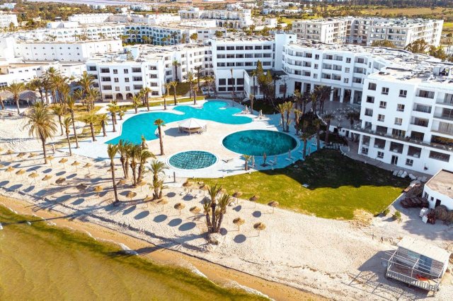 TUNISIA ULTRA LAST MINUTE PLECARE IN 31 IULIE HOTEL BLUE BEACH 4 * ALL INCLUSIVE PRET 748 EURO