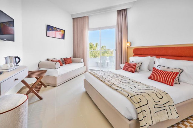 Sejur in Tunisia: 400 euro cazare 7 nopti cu All inclusive+ transport avion+ toate taxele