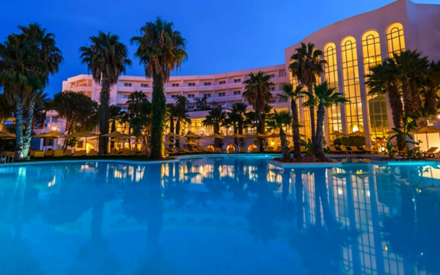 Sejur in Tunisia: 650 euro cazare 7 nopti cu All inclusive+ transport avion+ toate taxele