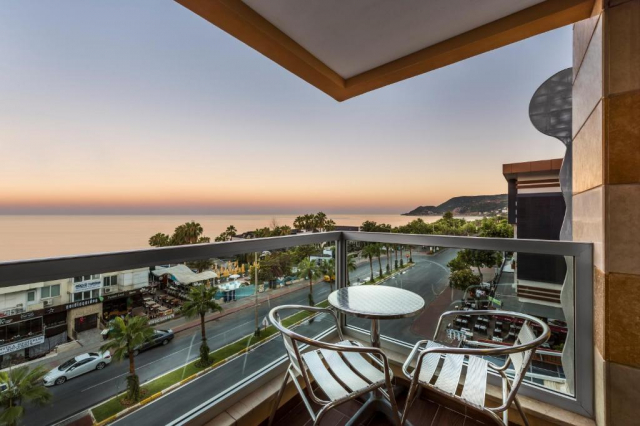 ULTIMELE LOCURI ANTALYA, AVION DIN CLUJ-NAPOCA, LA HOTEL TAC PREMIER 4*, LA TARIFUL DE 770 EURO/PERSOANA, ALL INCLUSIVE!