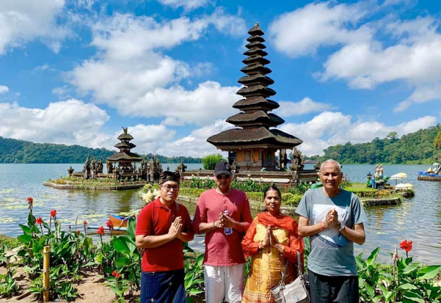 LAST MINUTE SEJUR COMBINAT HONG KONG +BALI + SINGAPORE