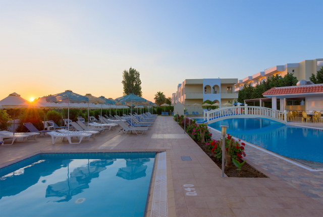 ULTIMELE LOCURI RODOS, AVION DIN CLUJ-NAPOCA, LA HOTEL MEMPHIS 3*, LA TARIFUL DE 598 EURO/PERSOANA, ALL INCLUSIVE!