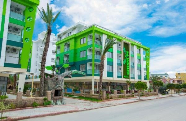 ULTIMELE LOCURI ANTALYA, AVION DIN BUCURESTI, LA HOTEL GREEN LIFE 4*, LA TARIFUL DE 499 EURO/PERSOANA, ALL INCLUSIVE!