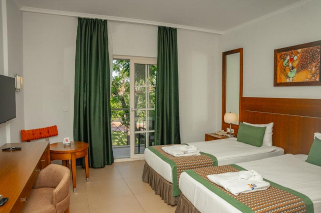ULTIMELE LOCURI ANTALYA, AVION DIN BUCURESTI, LA HOTEL SUNIS ELITA BEACH 5*, LA TARIFUL DE 934 EURO/PERSOANA, UAI!