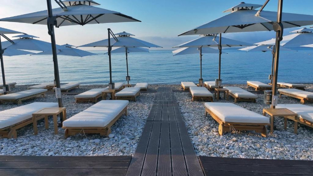 ULTIMELE LOCURI INSULA CORFU IONIAN CROWN  4**** ZBOR CHARTER DIN OTOPENI CU TAXE INCLUSE