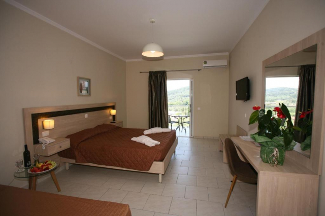 ULTIMELE LOCURI INSULA CORFU SAINT PALACE  4****ALL MINCLUSIVE  ZBOR CHARTER DIN OTOPENI CU TAXE INCLUSE