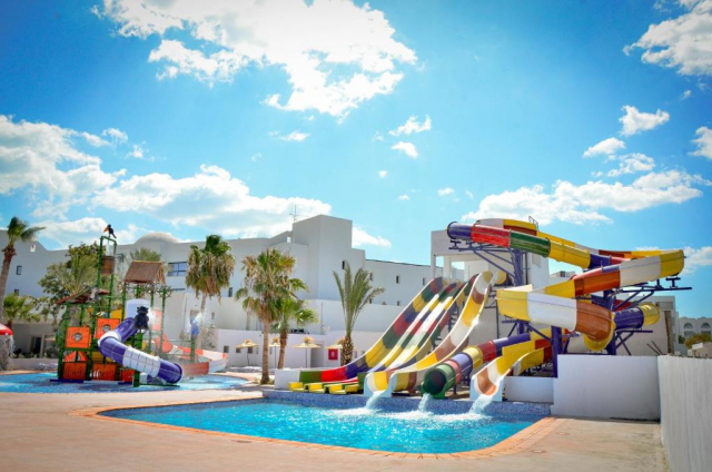 Sejur in Tunisia: 475 euro cazare 7 nopti cu All inclusive+ transport avion+ toate taxele
