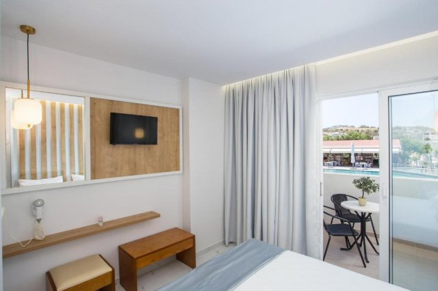 ULTRA LAST MINUTE RODOS TSAMPIKA 3*** ALL INCLUSIVE ZBOR CHARTER DIN OTOPENI CU TAXE INCLUSE