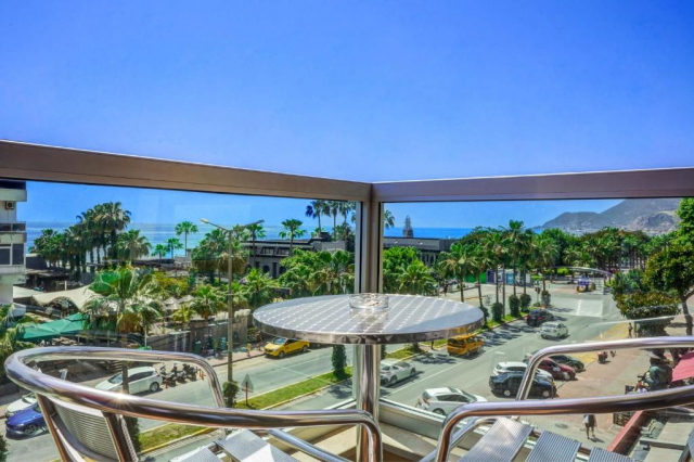 ANTALYA, AVION DIN  BUCURESTI, LA HOTEL TAC PREMIER 4*, LA TARIFUL DE 618 EURO/PERSOANA, AI!